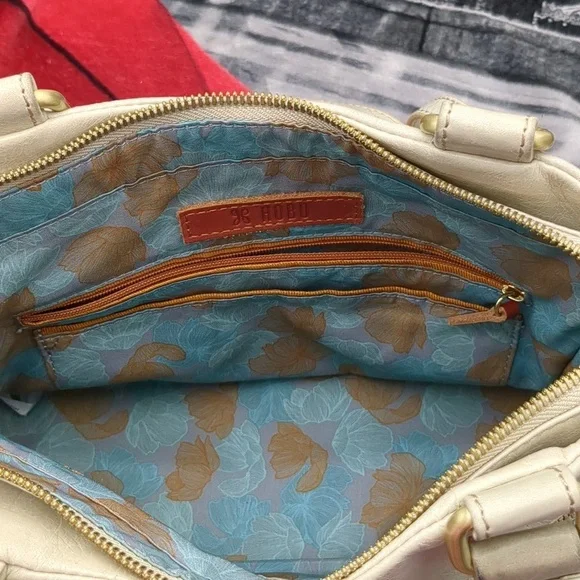 Hobo cream handbag - Picture 10 of 16